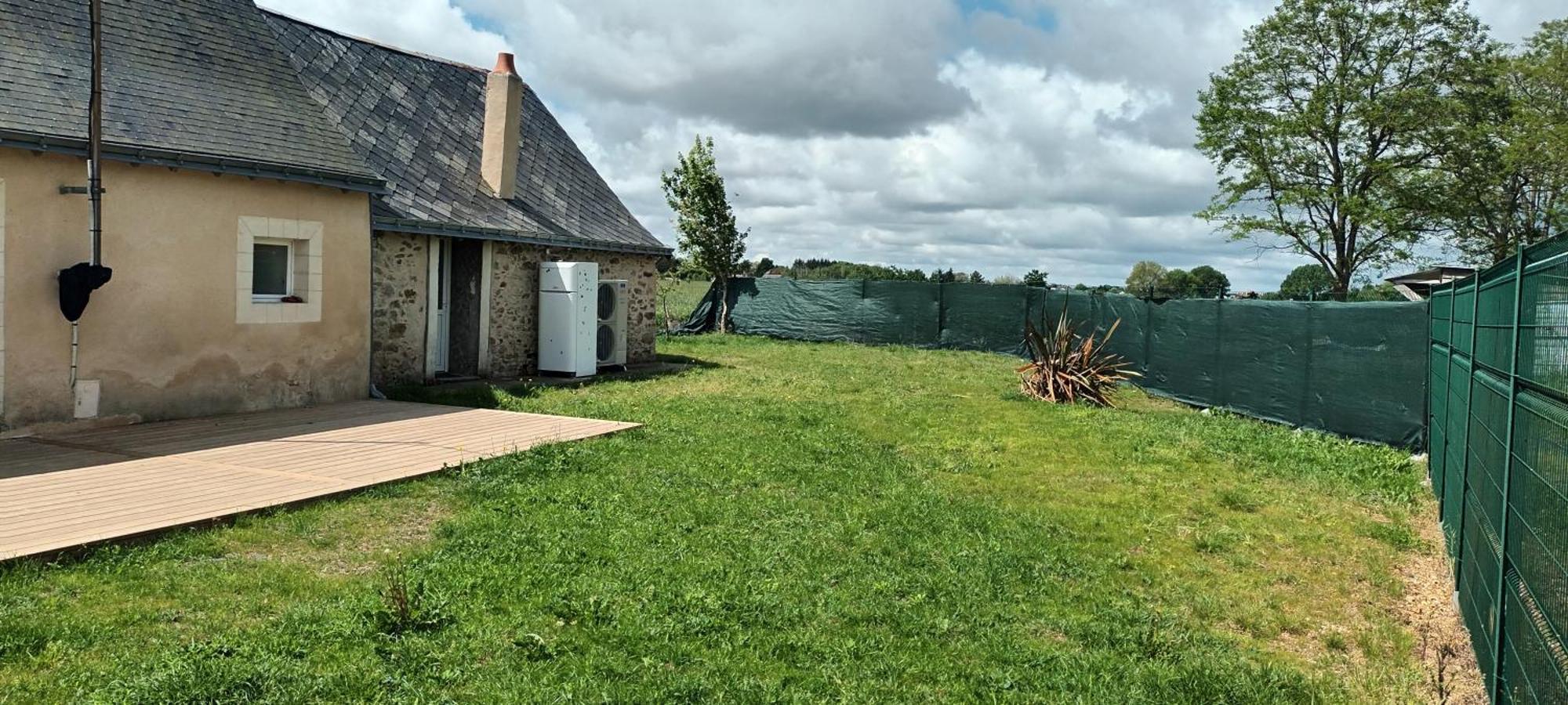 Maison De Campagne Seiches-sur-le-Loir Exterior photo